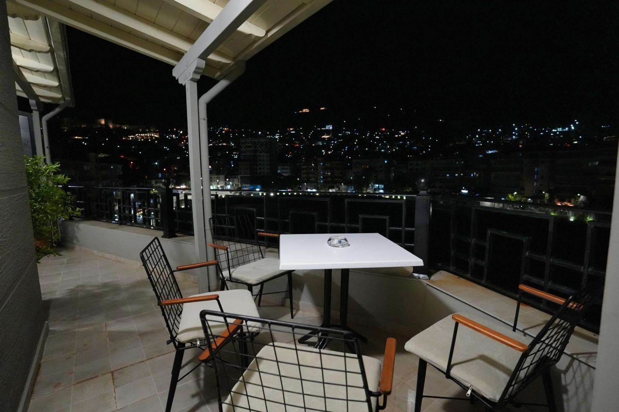 Rs Skendo Apartments Gjirokastra Zewnętrze zdjęcie